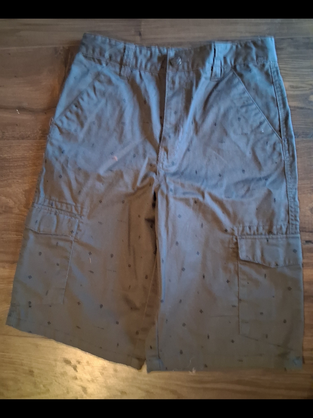 AMPUFY Men's Dark Gray Cargo Shorts - Casual Utility Style 18